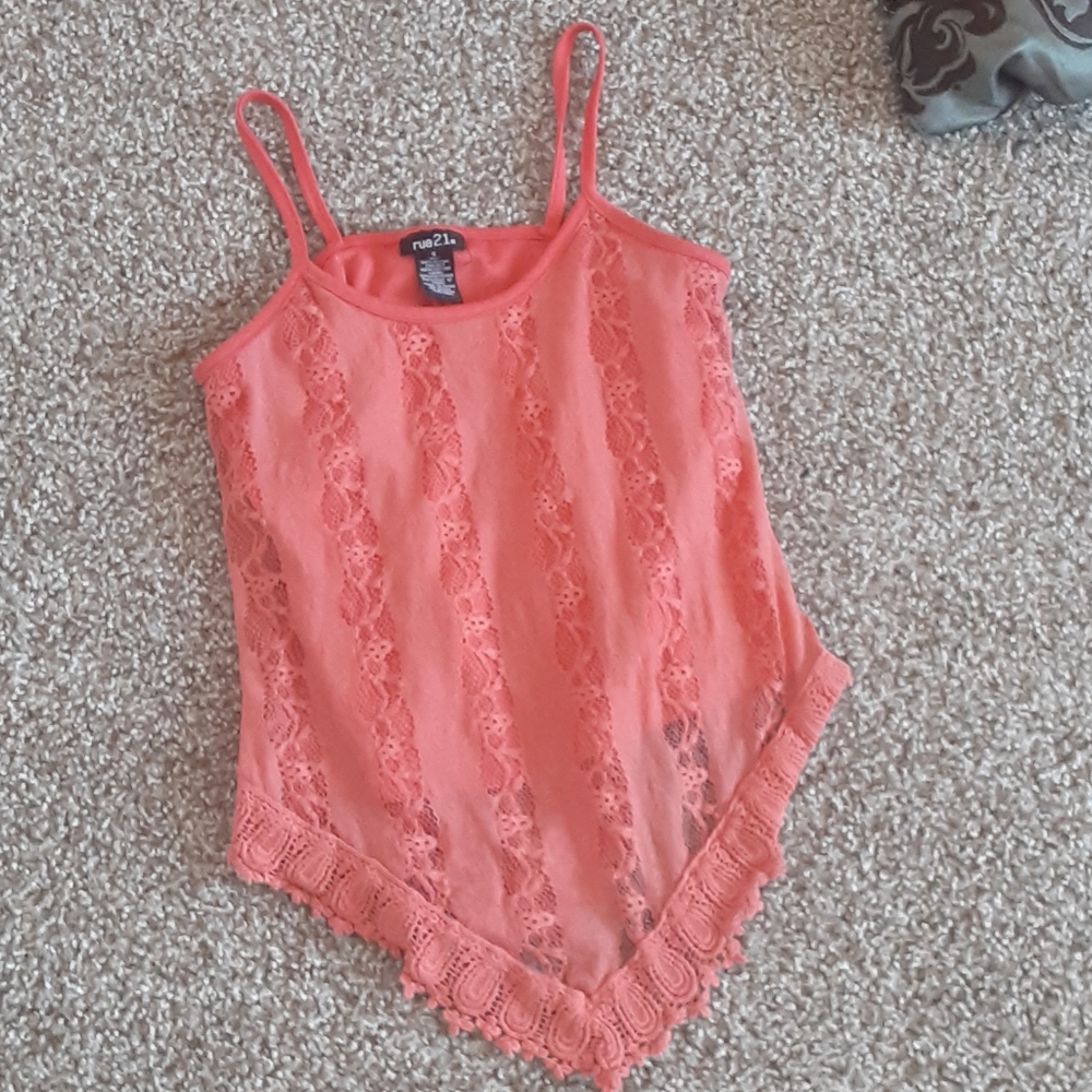 Small rue 21 shirt